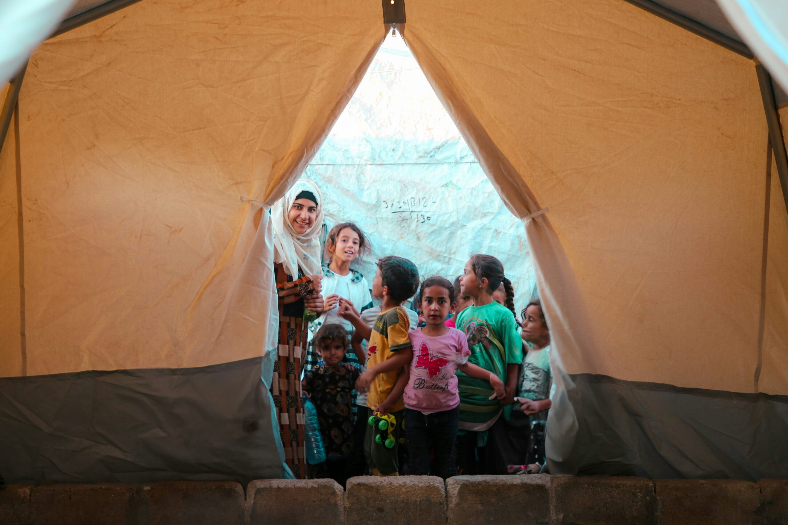 Cara Melatih Akhlak Mulia untuk Anak & Remaja